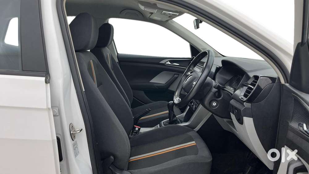 Skoda Kushaq 1.0 Tsi Ambition, 2022, Petrol