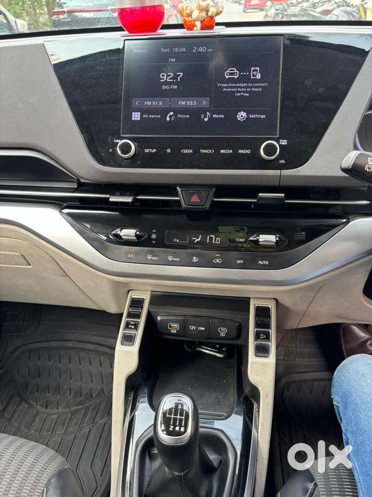 Kia Carens 1.5 Prestige Plus 7 Str Imt, 2023, Petrol