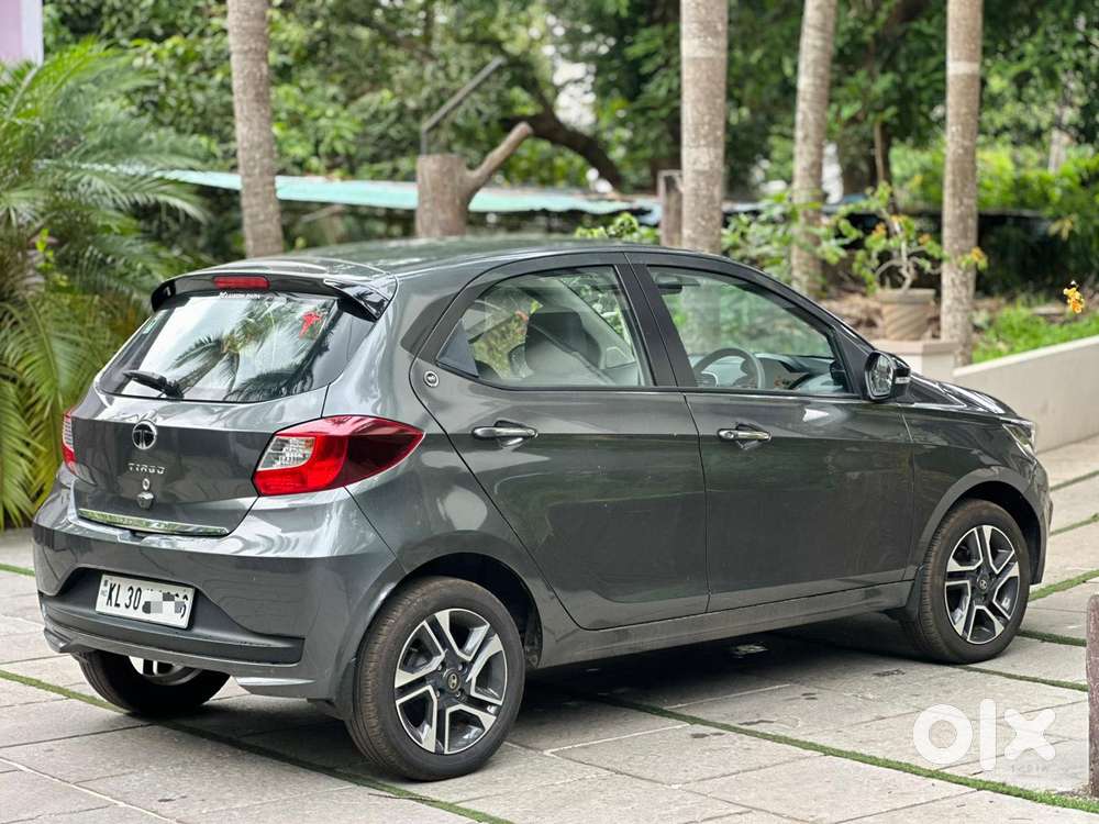Tata Tiago 1.2 Revotron Xza Plus Amt, 2024, Petrol