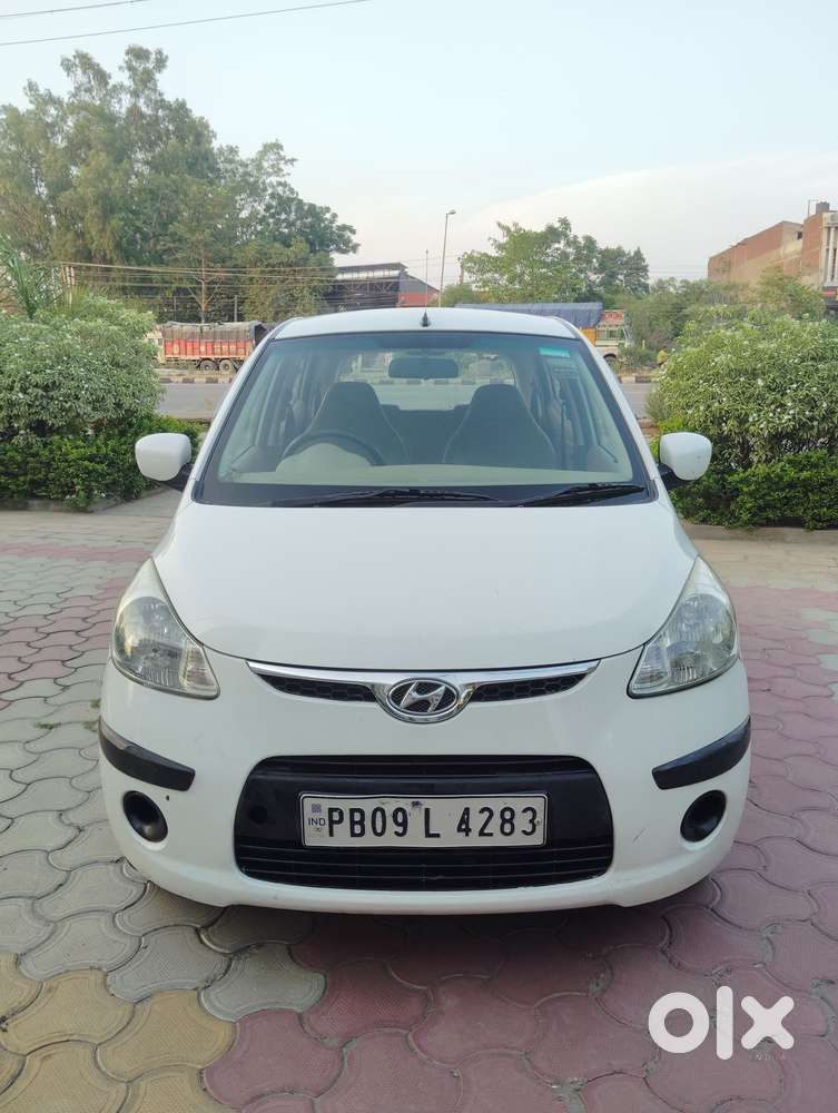 Hyundai I10 Magna Automatic, 2010, Petrol