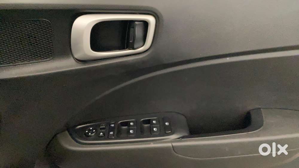 Hyundai Venue 1.0 Sx Turbo Imt, 2021, Petrol