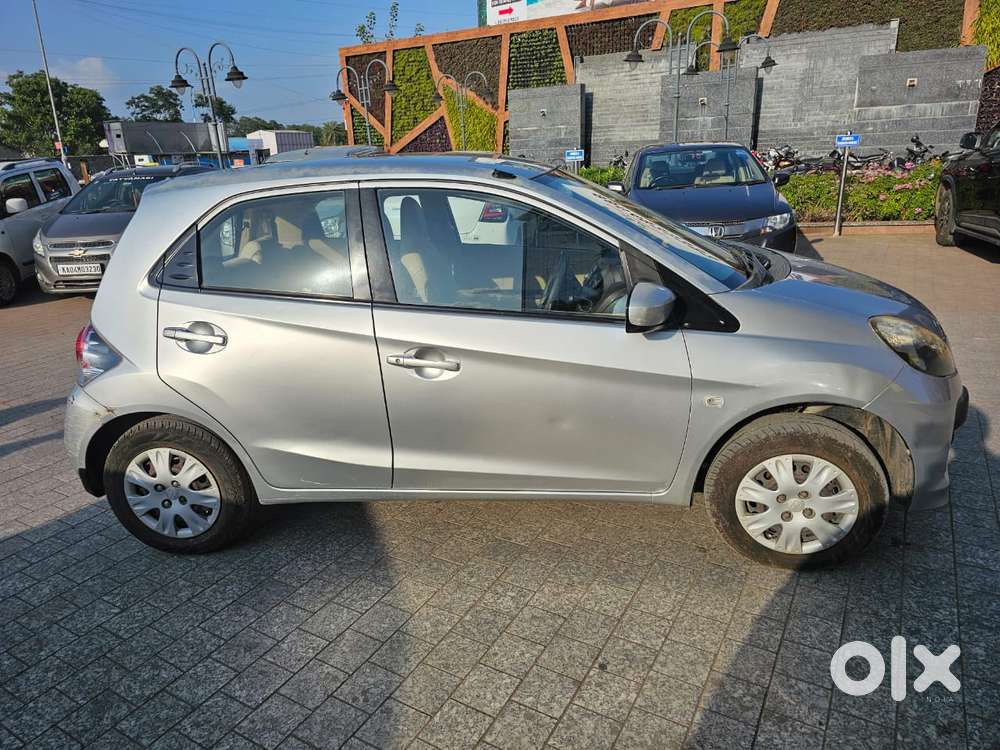 Honda Brio S Mt, 2014, Petrol