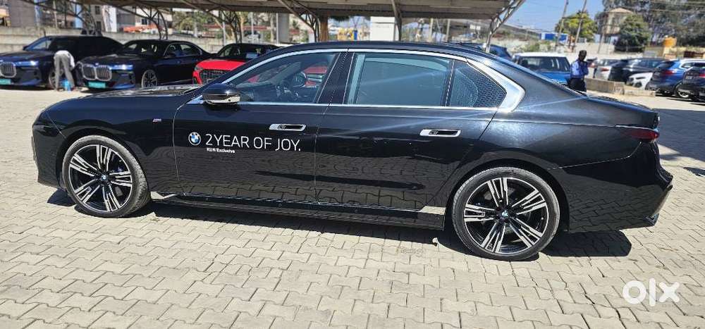 Bmw I7 Xdrive60, 2024, Electric