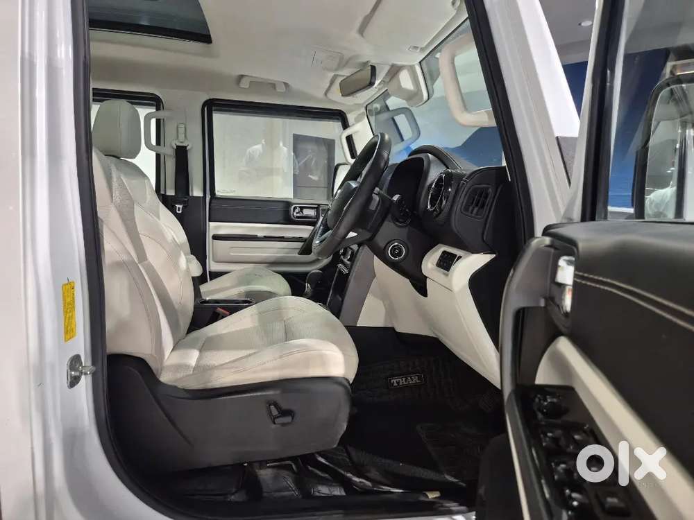 Mahindra Tharr Roxx Ax7l 2wd