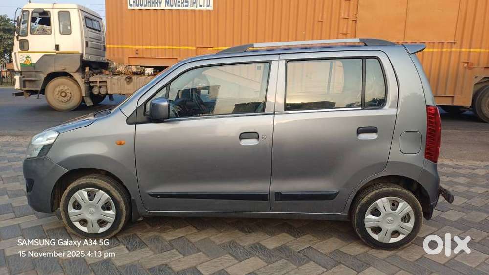 Maruti Suzuki Wagon R Amt Vxi Plus, 2017, Petrol