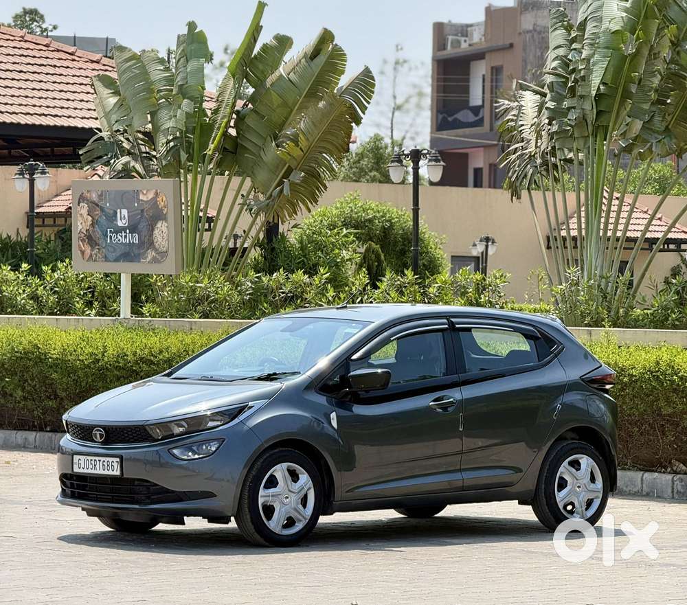 Tata Altroz 1.2 Xt, 2023, Petrol