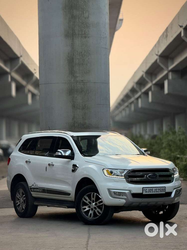 Ford Endeavour 3.2 Titanium At 4x4, 2017, Diesel