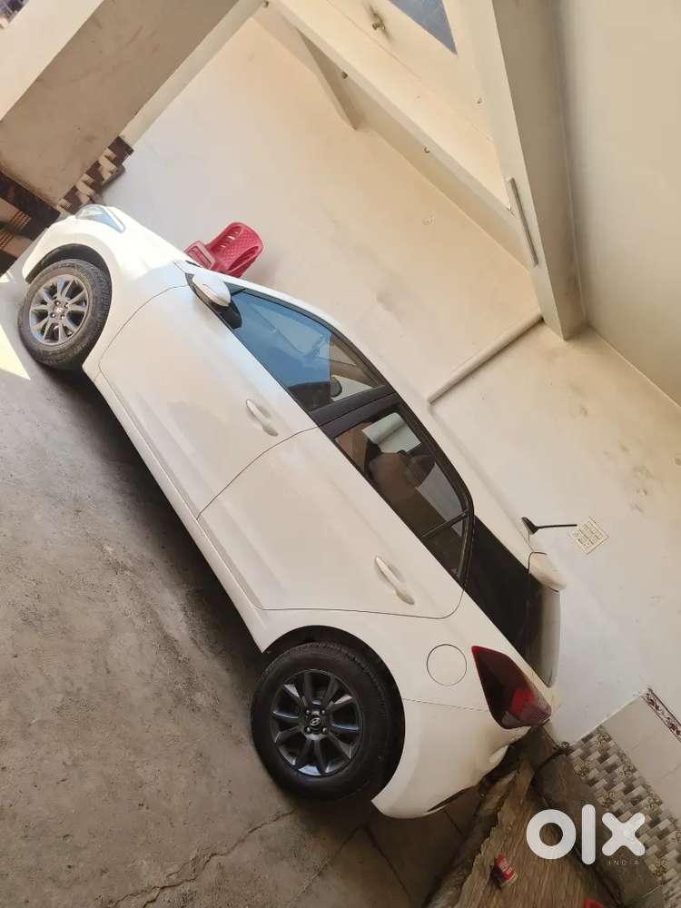 Hyundai I20 2018 Petrol 52000 Km Driven
