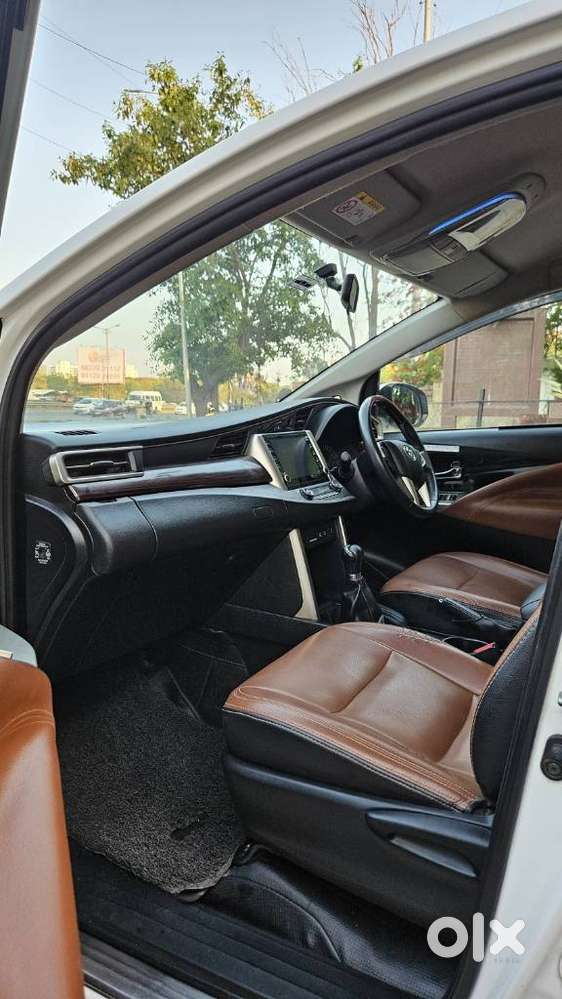 Toyota Innova Crysta 2.4 V 7 Str, 2022, Diesel