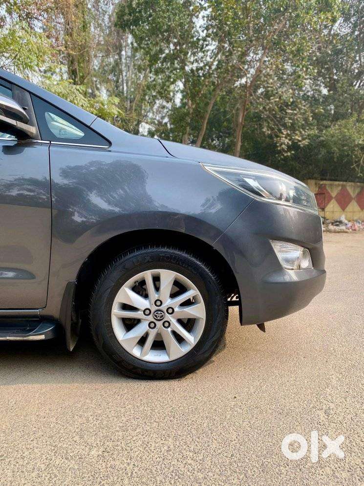Toyota Innova Crysta 2.4 Vx Mt, 2018, Diesel