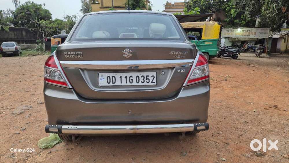 Maruti Suzuki Dzire 1.2 Vxi, 2016, Petrol