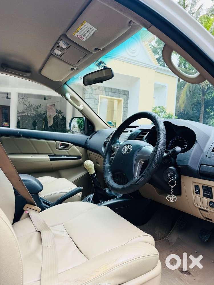 Toyota Fortuner 3.0 4x2 Mt, 2014, Diesel