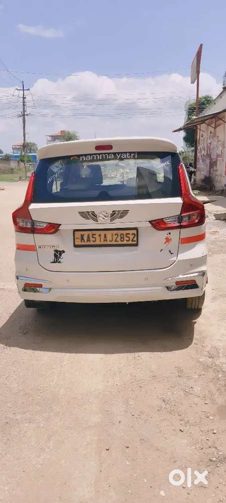 2022 Maruti Ertiga Vxi Cng 2nd Owner Car And 4 Tyer Brand New