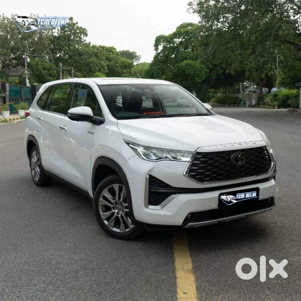 Toyota Innova Hycross 2.0 Zx Hybrid 7 Str, 2023, Petrol