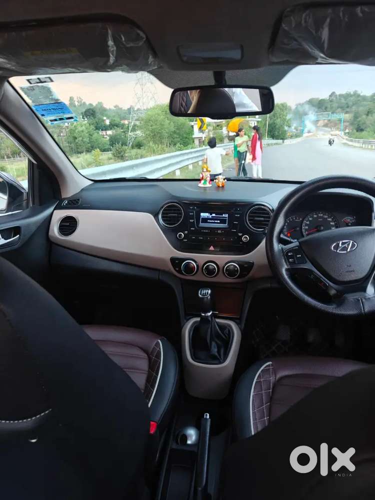 Hyundai Xcent Sx 2016 Petrol