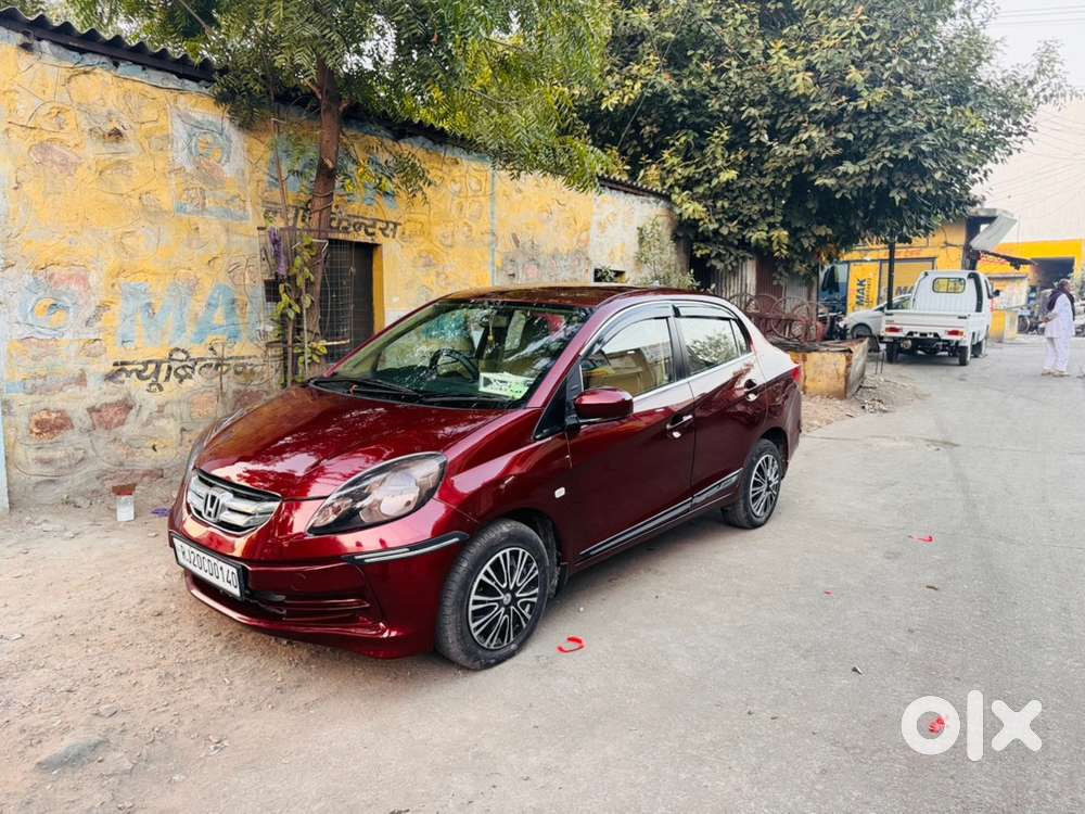 Honda Amaze 2015 Diesel Well Maintained