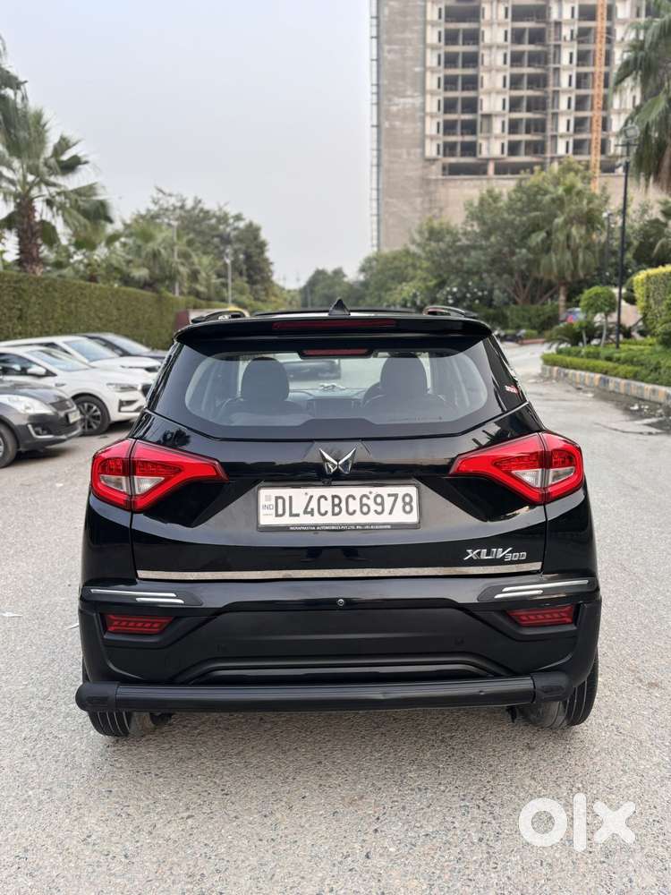 Mahindra Xuv300 W4, 2023, Cng & Hybrids