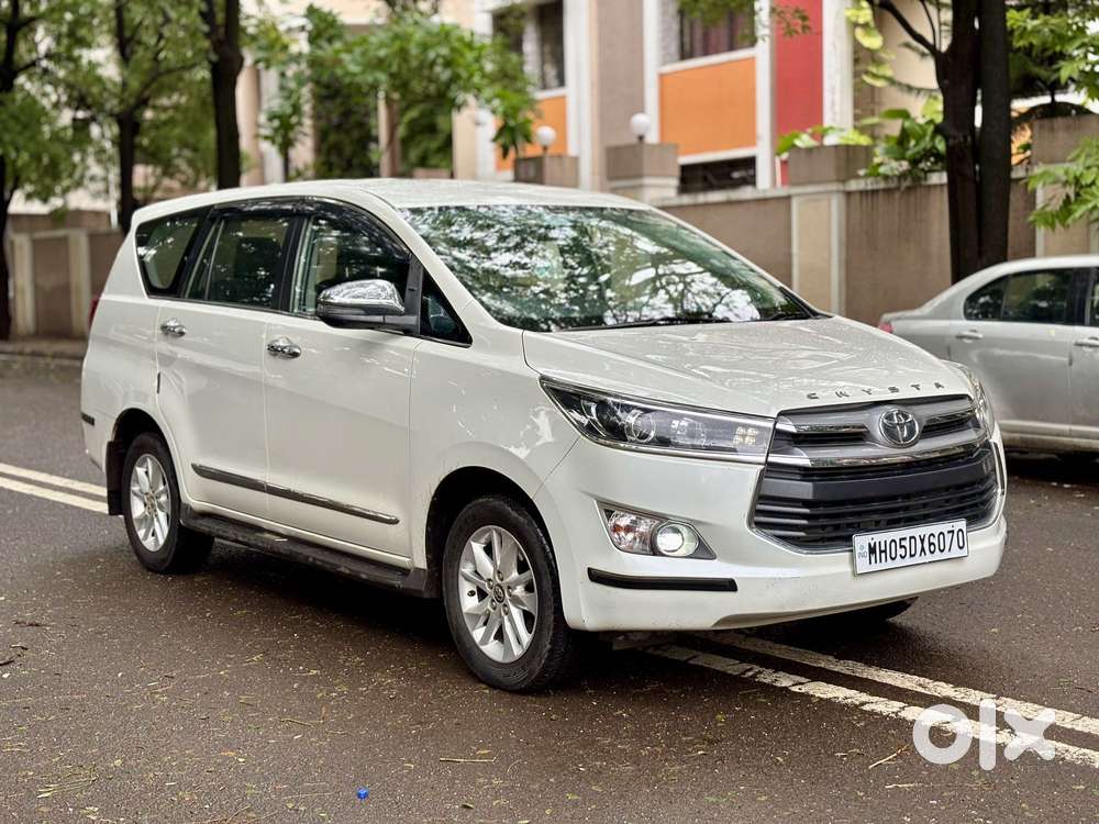 Toyota Innova Crysta 2.7 Vx Mt, 2019, Diesel