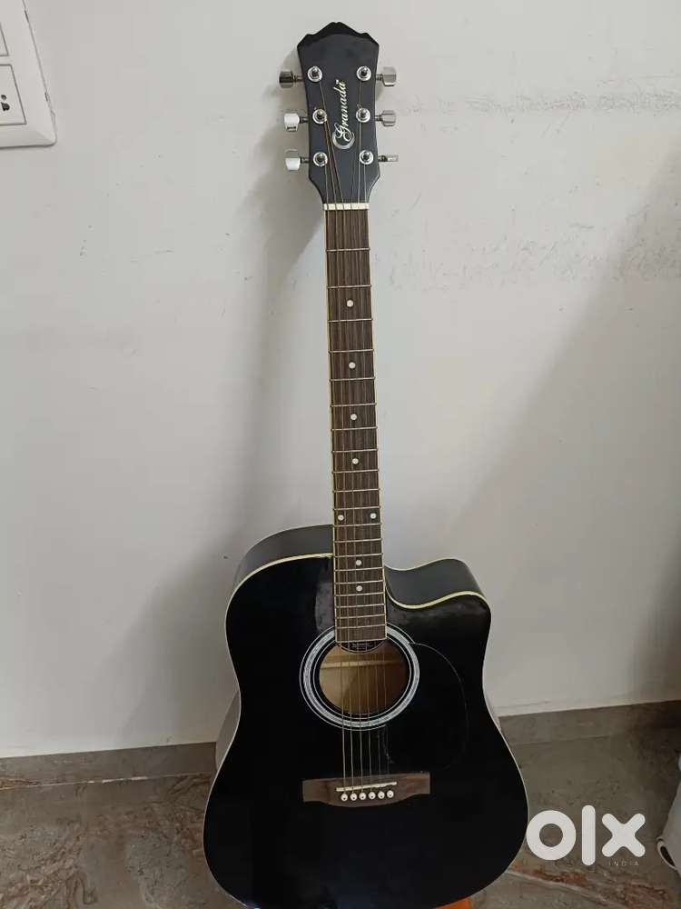GRANADA ACOUSTIC GUITAR