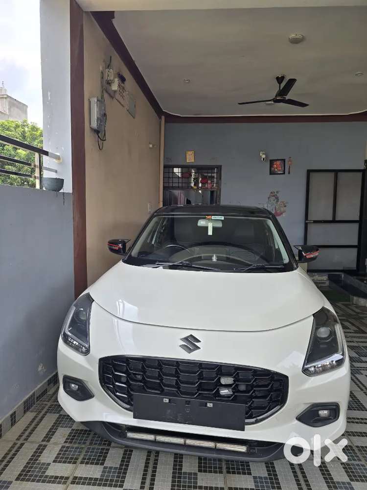 Maruti Suzuki Swift 1.2 Lxi 2025