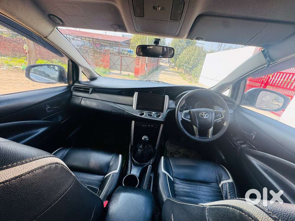 Toyota Innova Crysta 2.4 G Mt 7 Str, 2018, Diesel
