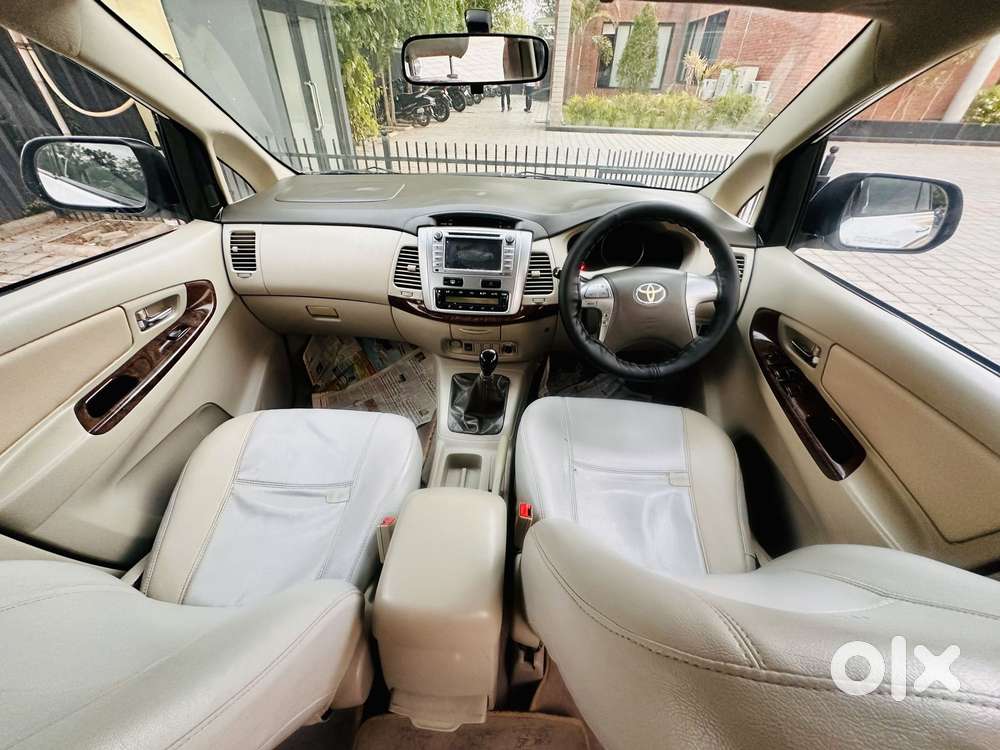 Toyota Innova 2.5 Vx 8 Str, 2014, Diesel