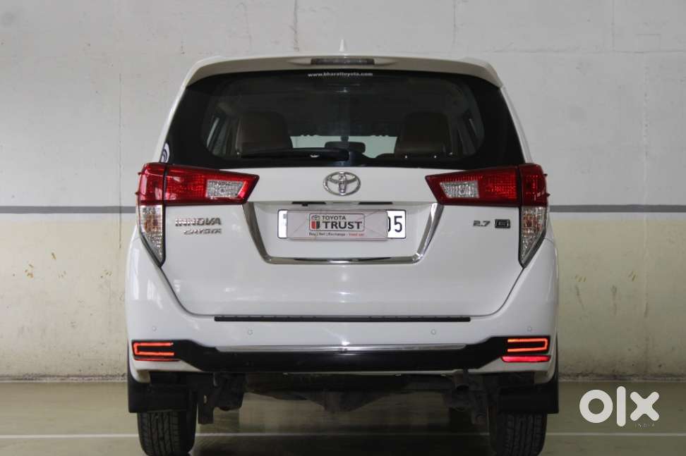 Toyota Innova Crysta [2020-ongoing] 2.7 Gx At 7 Str, 2022, Petrol
