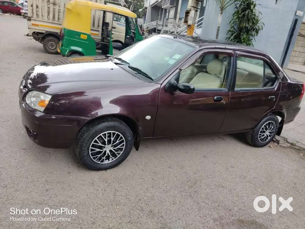 Ford Ikon 1.4 Zxi 2010 Diesel