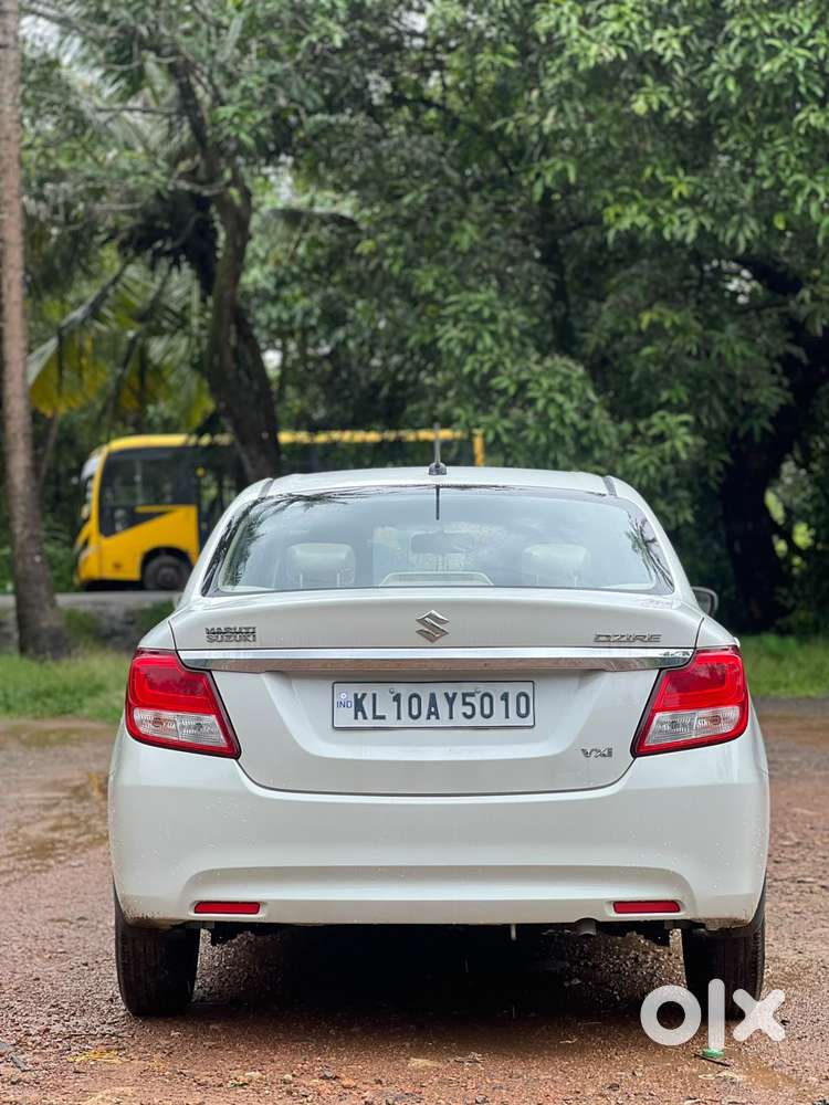 Maruti Suzuki Dzire 1.2 Vxi, 2017, Petrol
