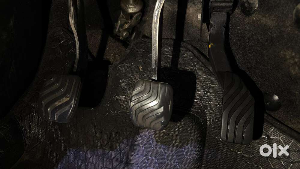 Renault Triber Rxt, 2021, Petrol