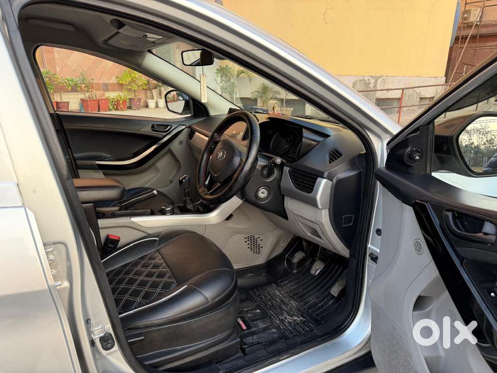 Tata Nexon 1.5 Revotorq Xm, 2018, Diesel