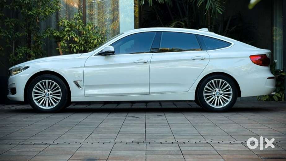 Bmw 3 Series Gt 320d Luxury Line, 2017, Diesel