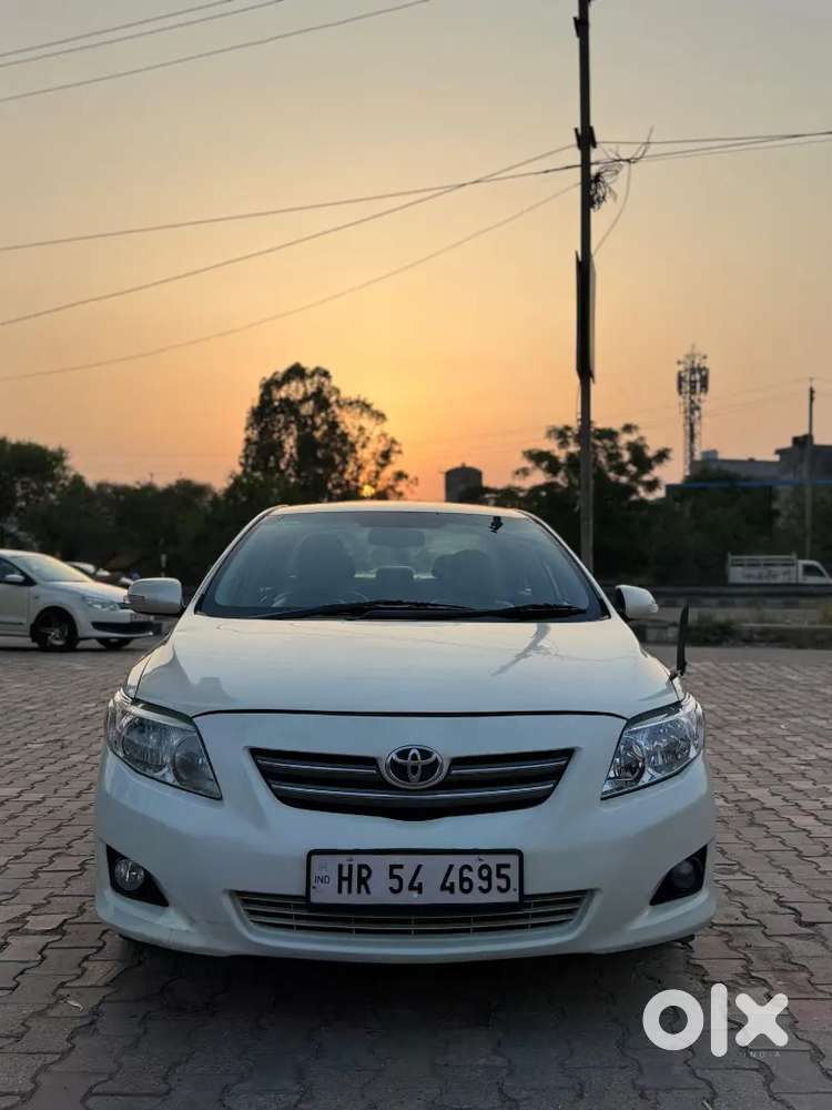 Toyota Corolla Altis 2009 Petrol 90000 Km Driven