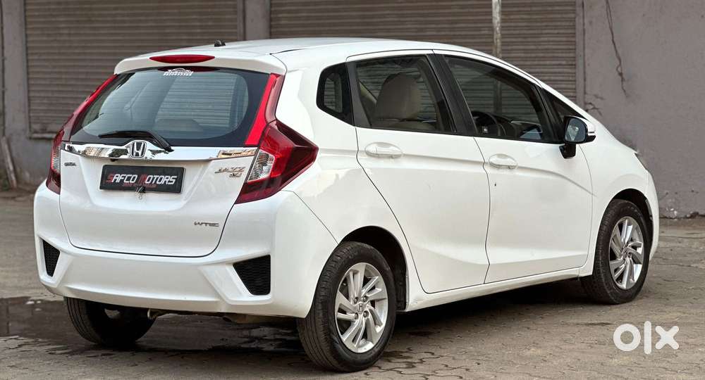 Honda Jazz V Cvt, 2017, Petrol