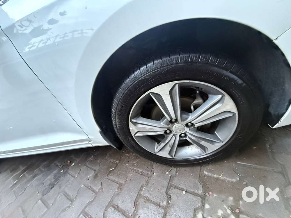 Hyundai Verna Manual 2019