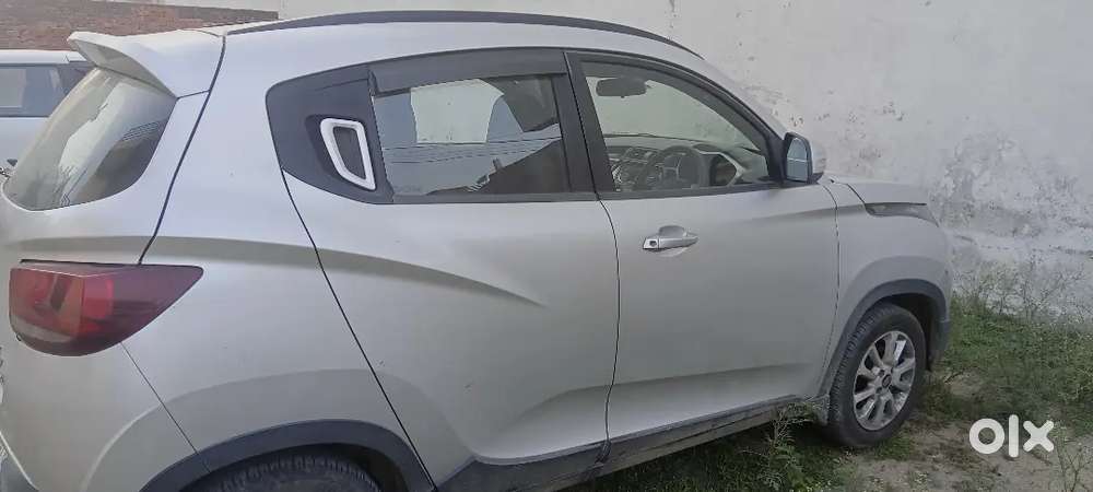 Mahindra Kuv100 Nxt Petrol 2017
