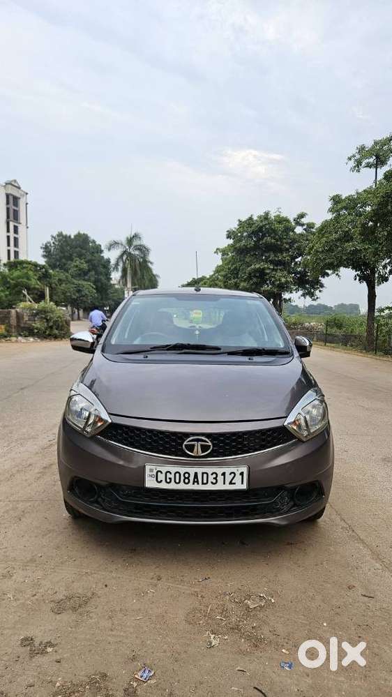 Tata Tiago 1.2 Revotron Xt, 2017, Petrol