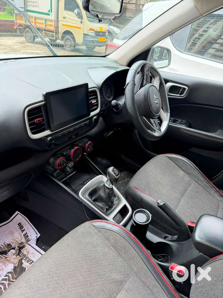 Hyundai Venue Diesel 2021