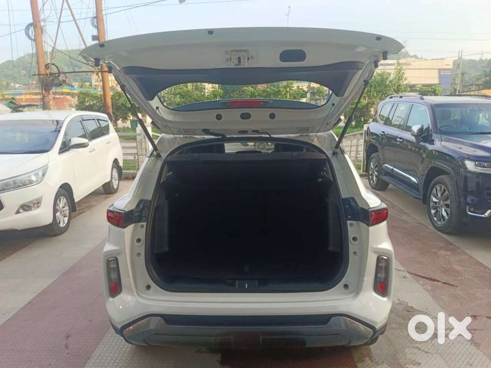 Toyota Urban Cruiser Hyryder G (o) Neodrive Aero Edition, 2025, Petr..