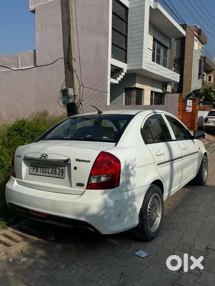 Hyundai Verna 1.5 2011