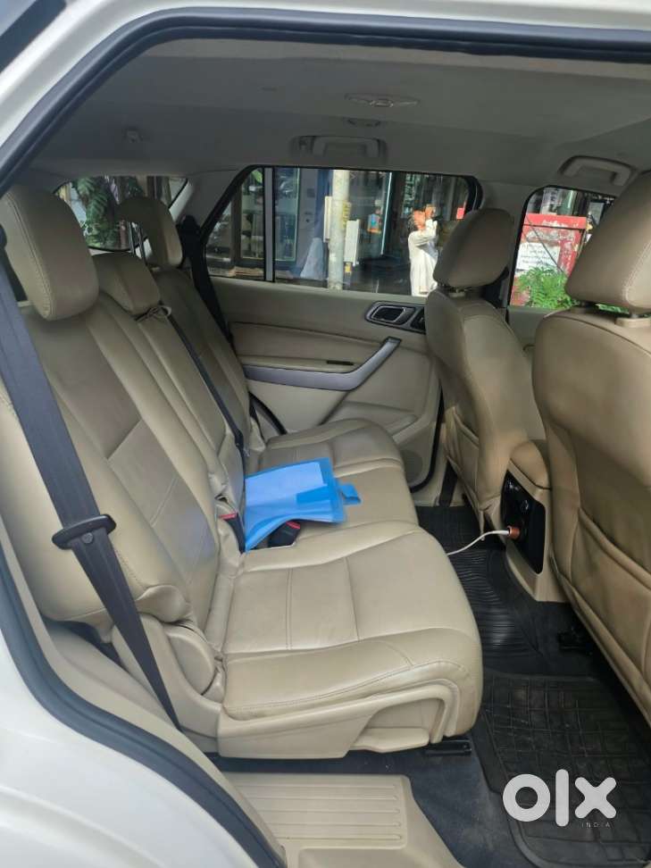 Ford Endeavour 2.2 Titanium At 4x2, 2016, Diesel