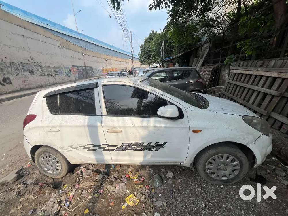 Hyundai I20 Magna 2011 Car