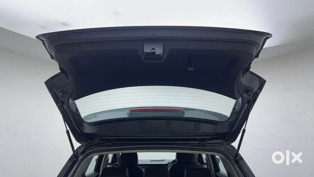 Skoda Kushaq Ambition 1.0l Tsi Mt, 2023, Petrol