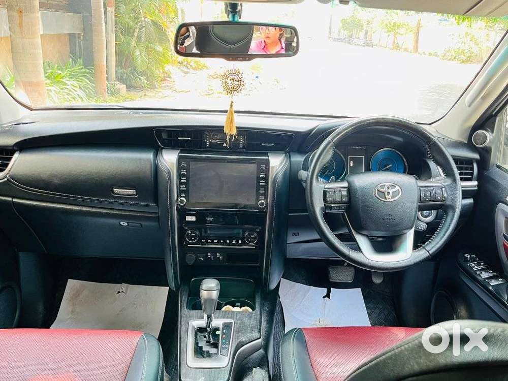 Toyota Fortuner Leader Edition (at), 2024, Diesel