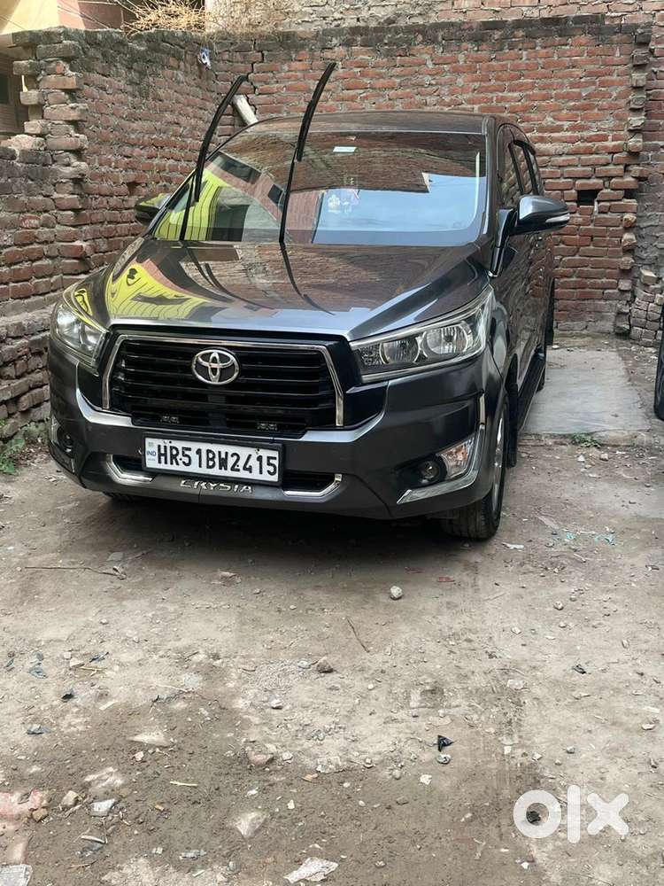 Toyota Innova Crysta 2019