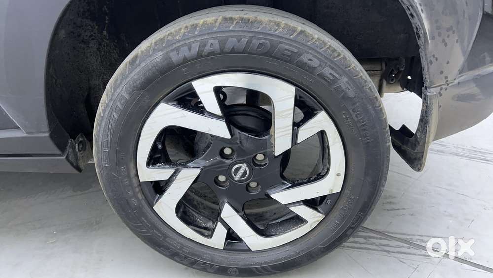 Nissan Magnite 1.0 Xv Premium Turbo Cvt, 2023, Petrol