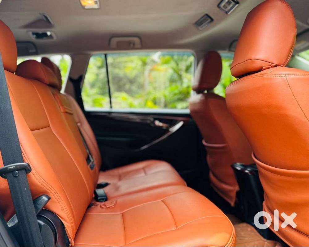 Toyota Innova Crysta 2.8 Gx At 8s, 2018, Diesel