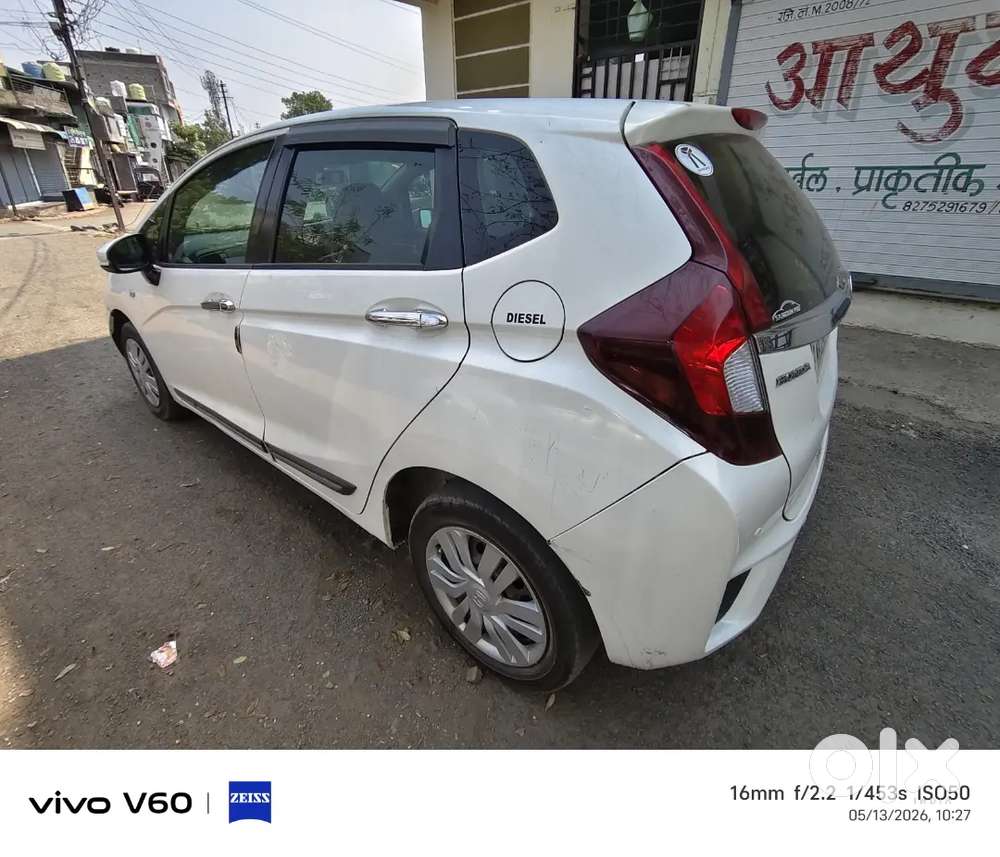 Honda Jazz 2016 Diesel 144000 Km Driven.