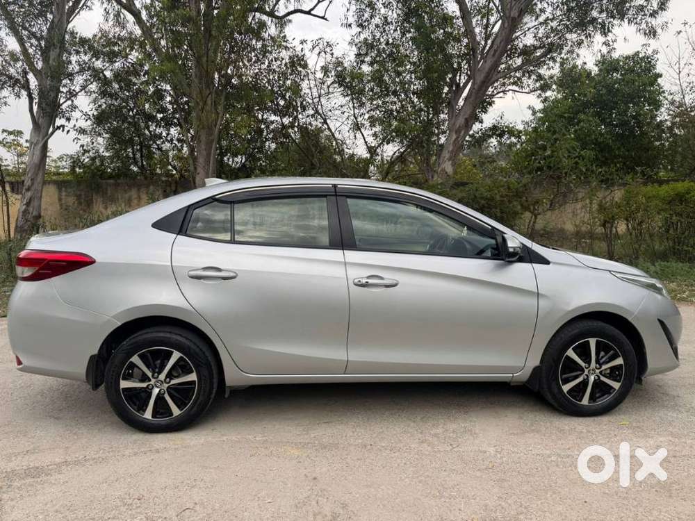 Toyota Yaris G Cvt, 2021, Petrol