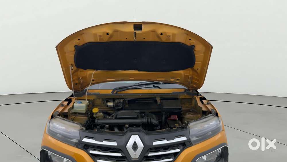 Renault Kwid 1.0 Climber (o) Dual Tone, 2023, Petrol